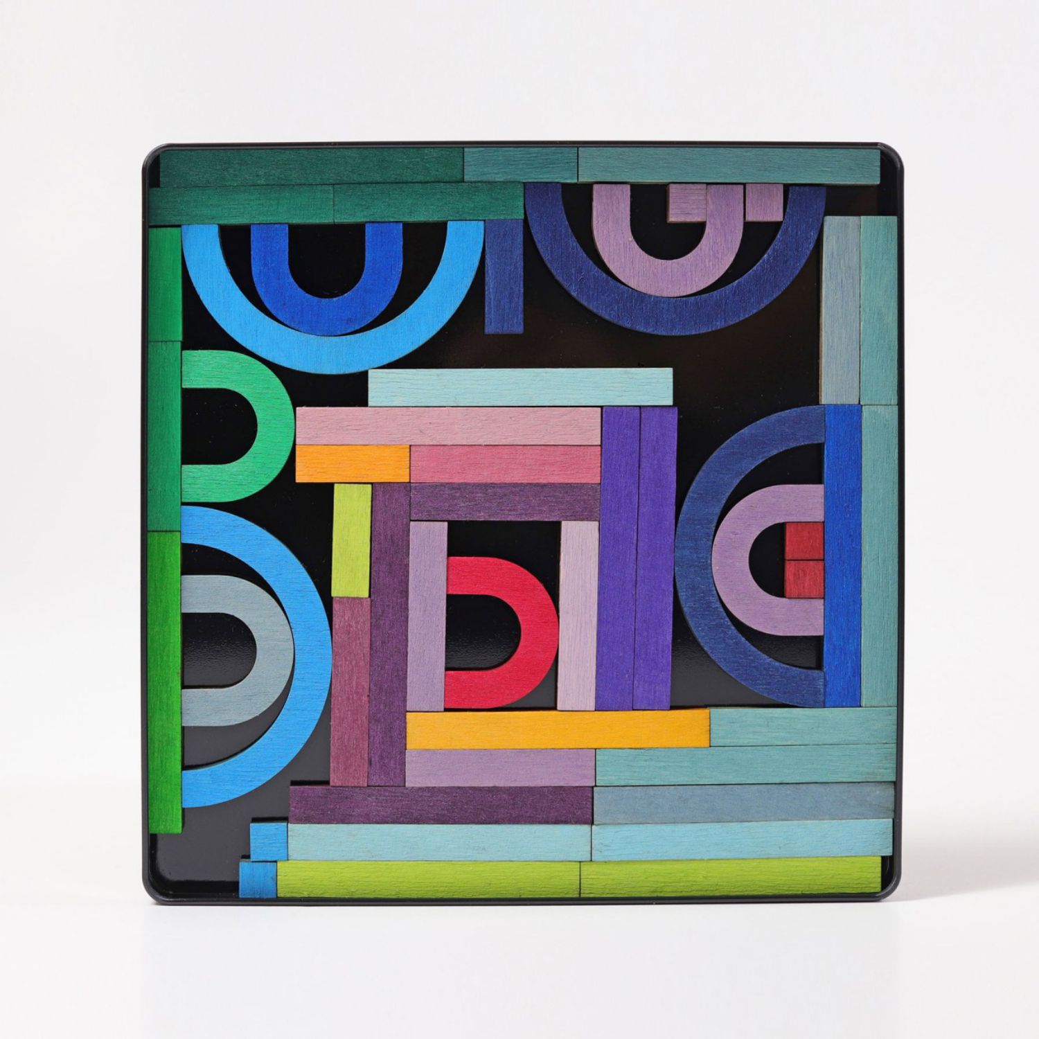 Grimm's Magnet Puzzle (Color: Letter Shapes)